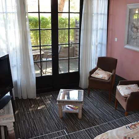 Hotel La Bergerie Du Cap 3*